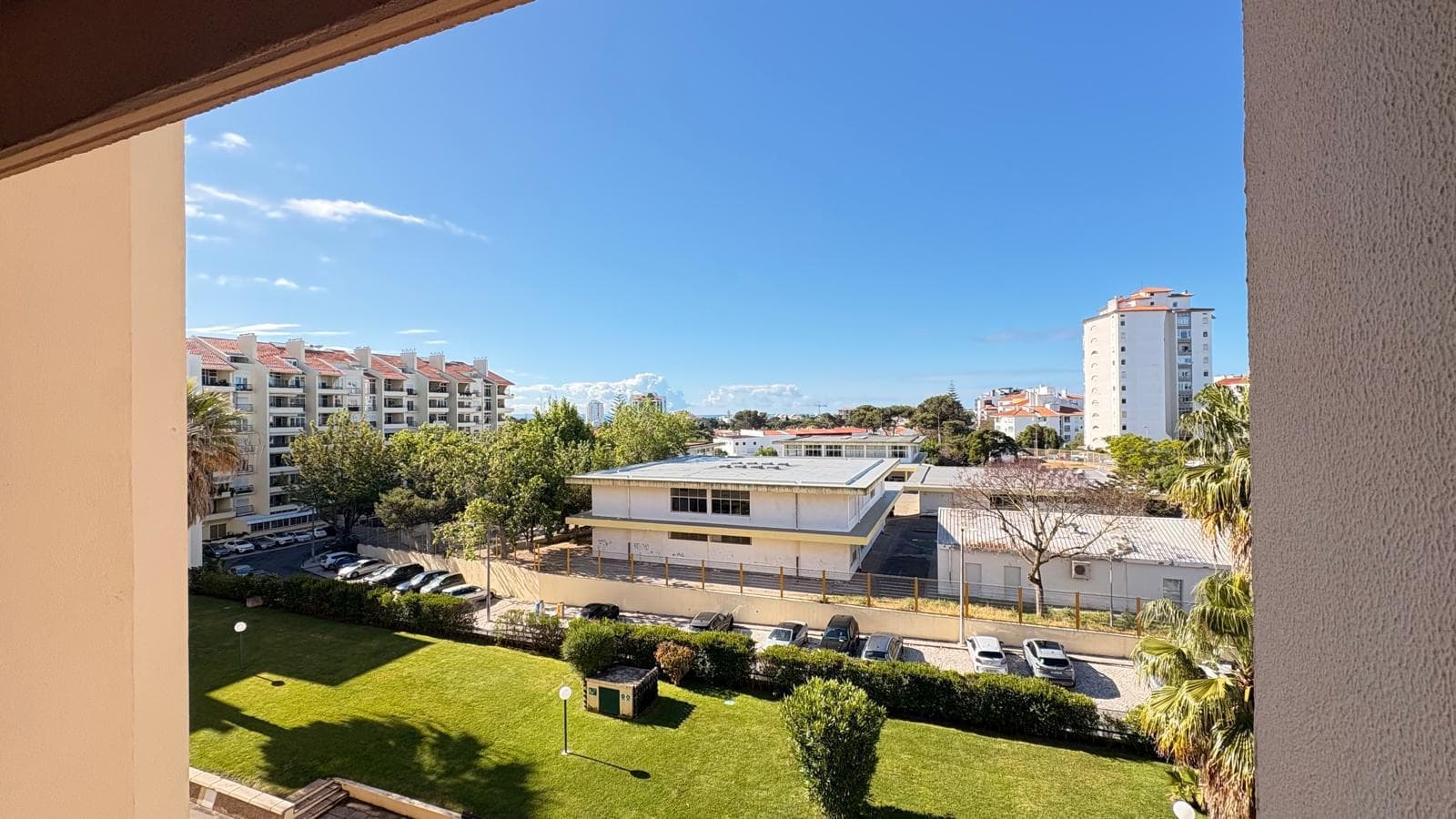 Apartamento T2 com jardim, Alto das Flores, Cascais - Imagem 2