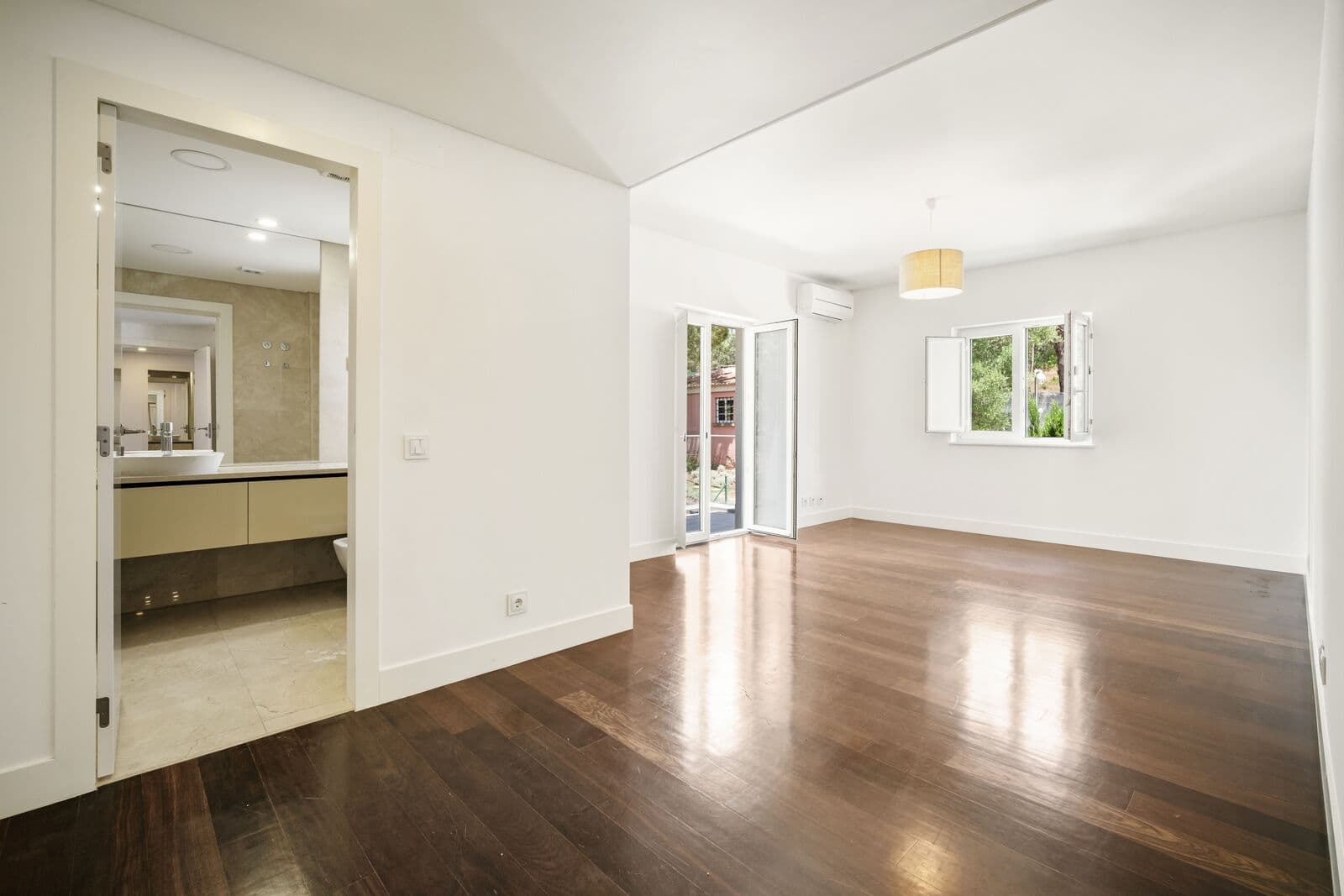 Apartamento T4 com jardim, Bairro da Martinha, Cascais - Imagem 13