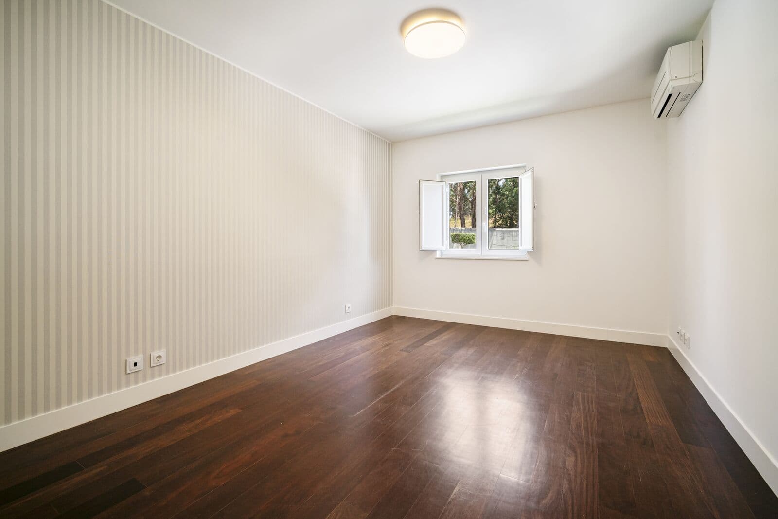 Apartamento T4 com jardim, Bairro da Martinha, Cascais - Imagem 16