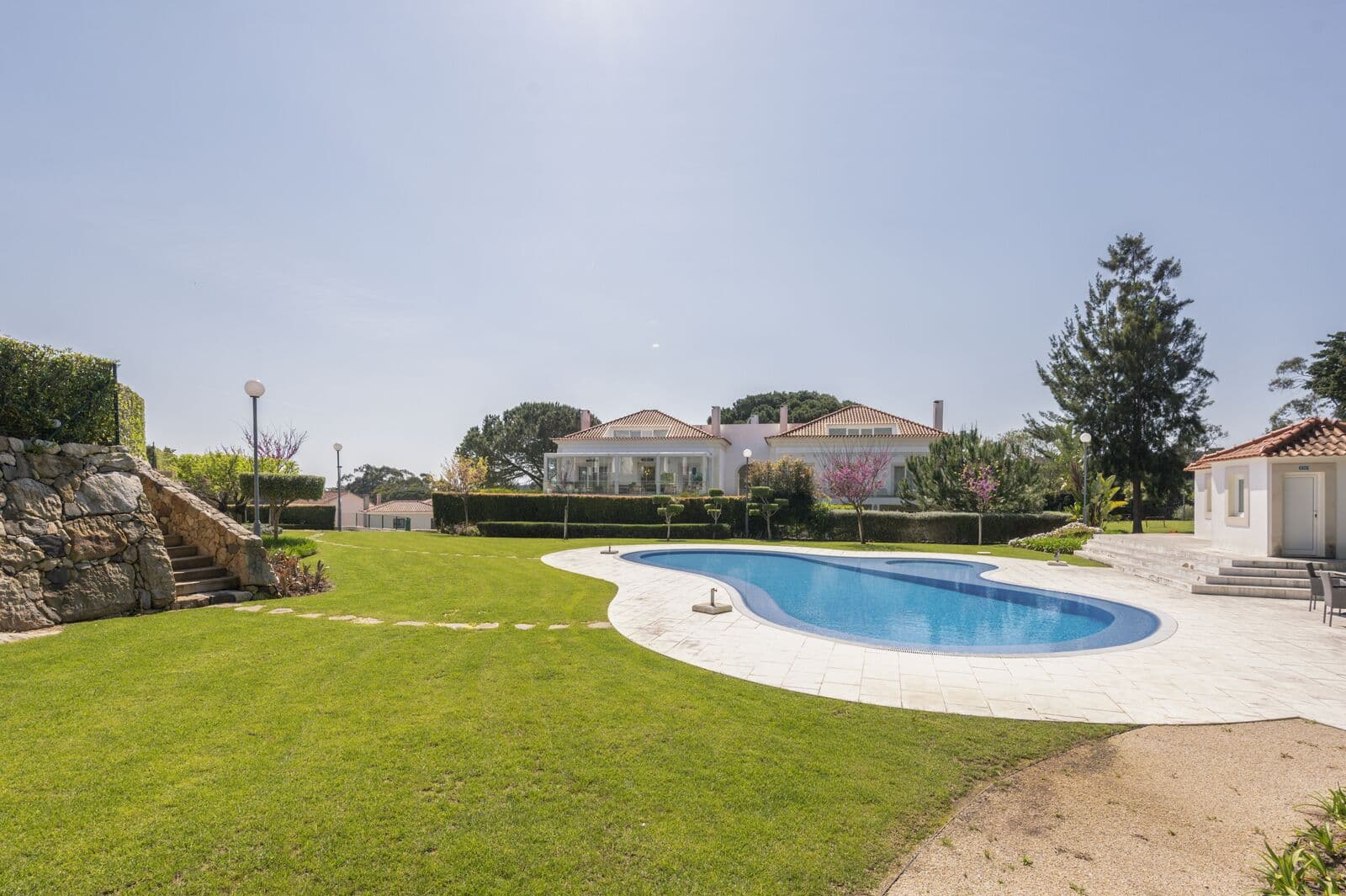 Apartamento T4 com jardim, Bairro da Martinha, Cascais - Imagem 2