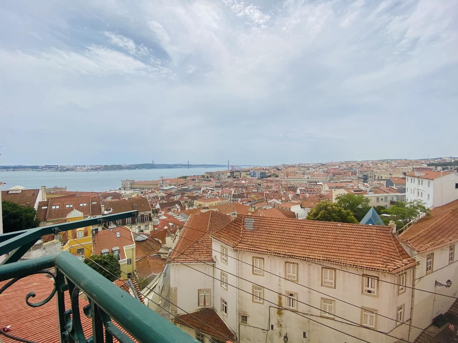 Apartamento T2 com vista, Castelo, Lisboa - Imagem 1