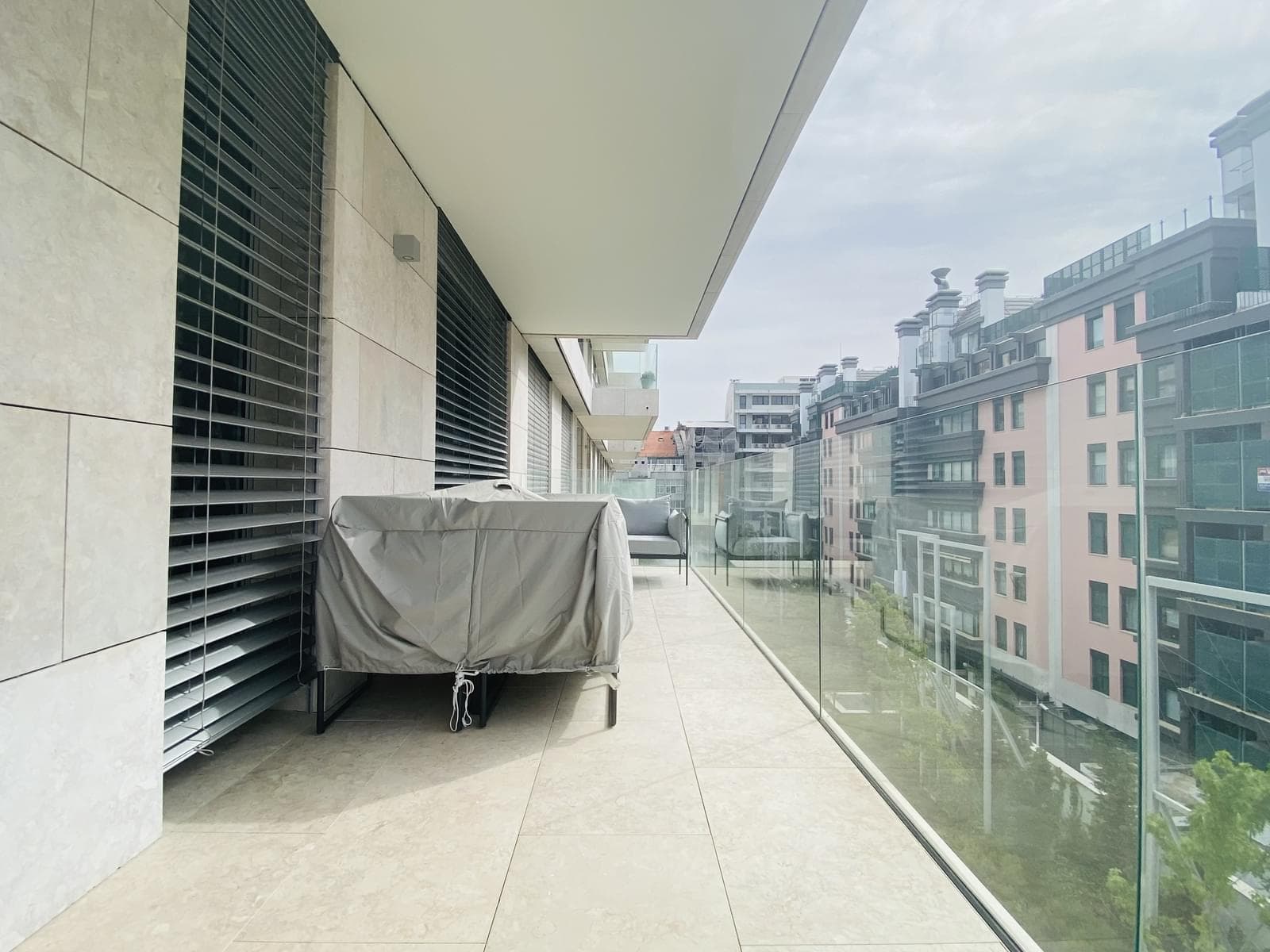 Apartamento T2 com estacionamento, Amoreiras, Lisboa - Imagem 28