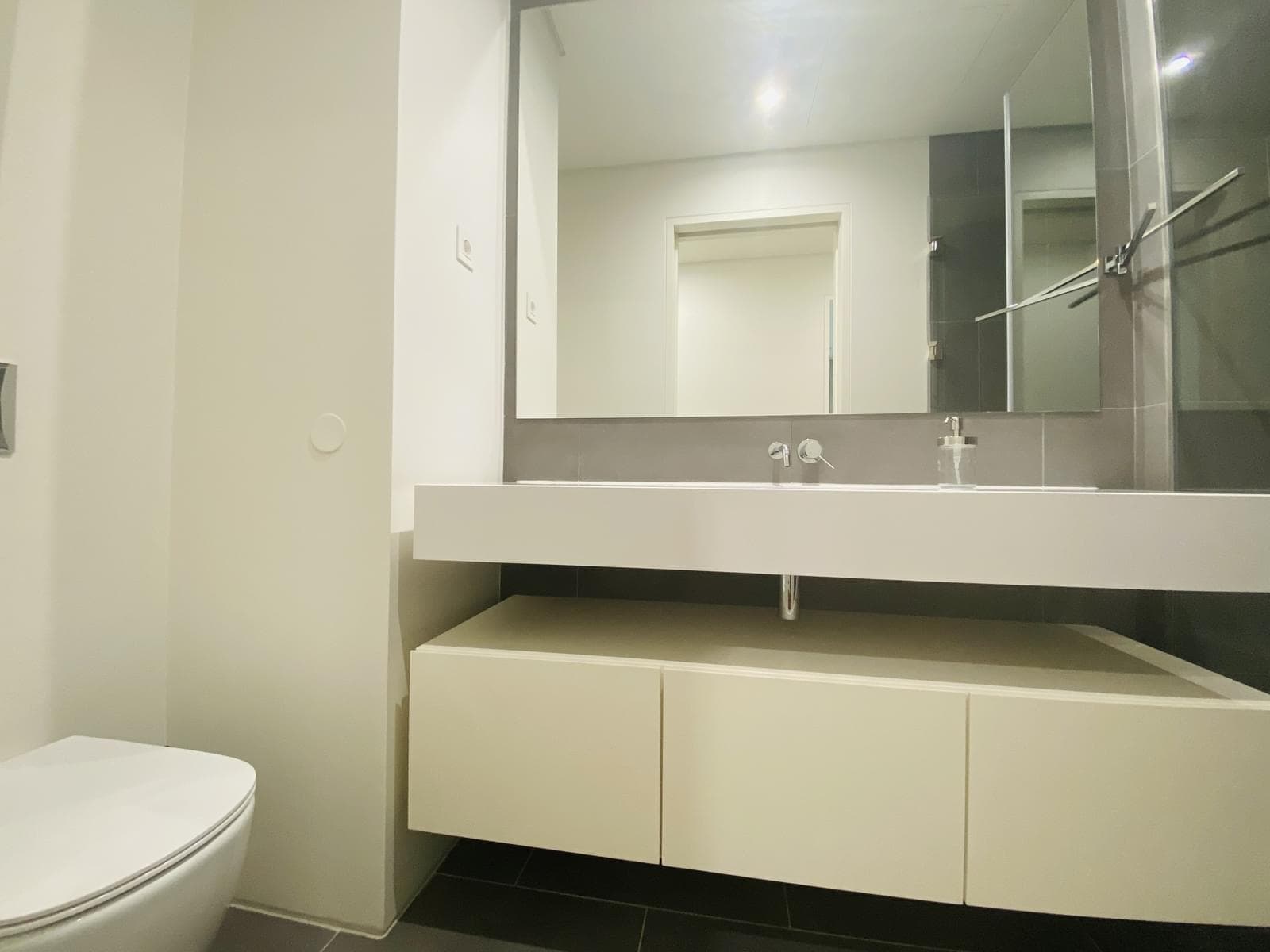 Apartamento T2 com estacionamento, Amoreiras, Lisboa - Imagem 32