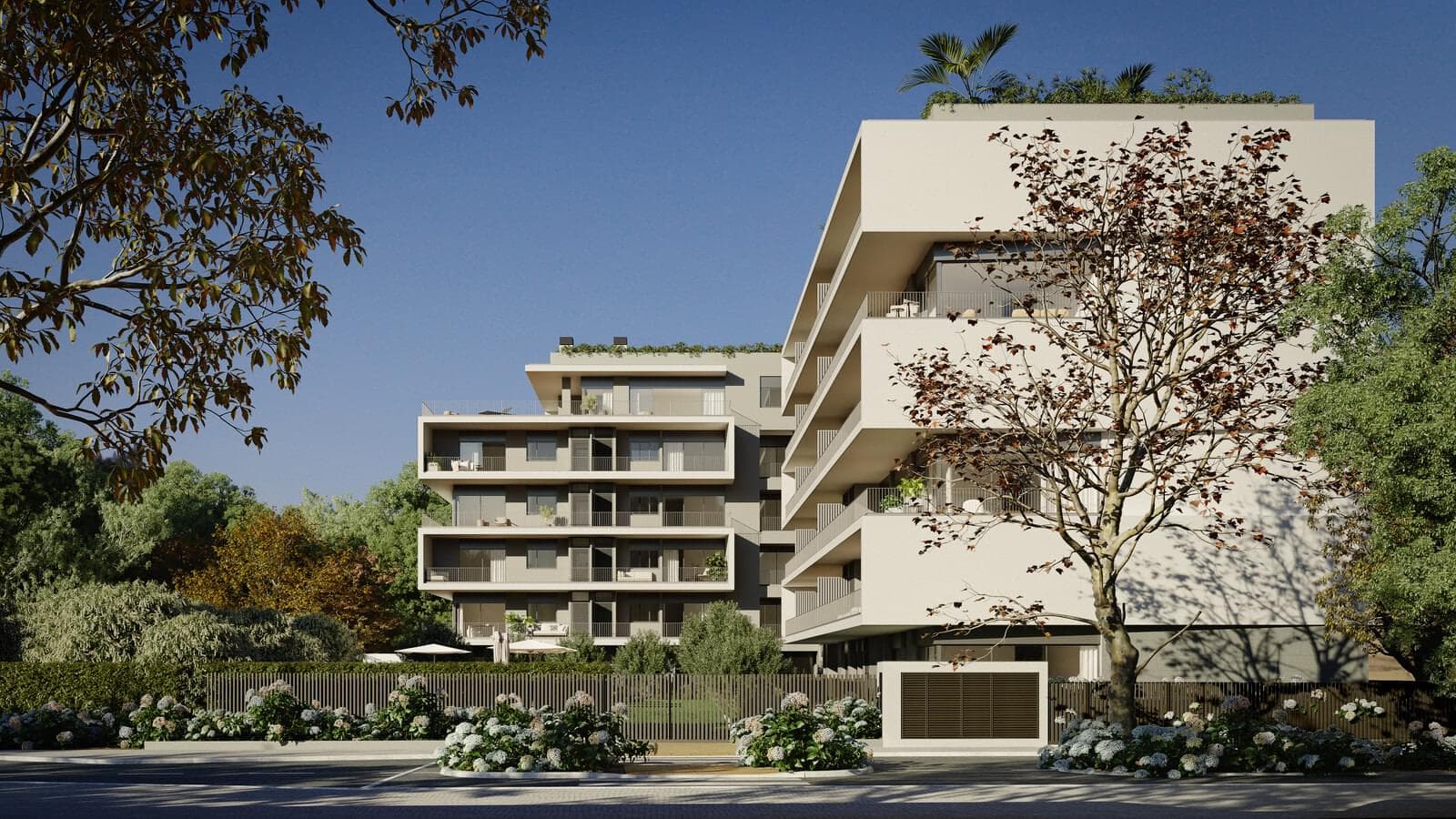 Green Plaza - Image 4
