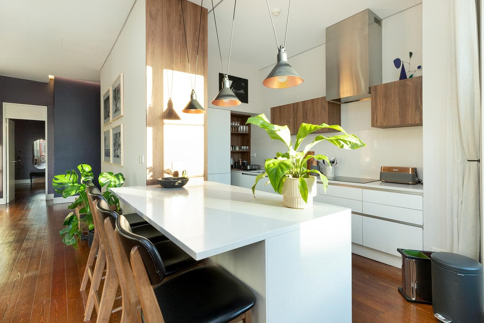 2 Bedroom Apartment with parking, Chiado, Lisboa - Image 8