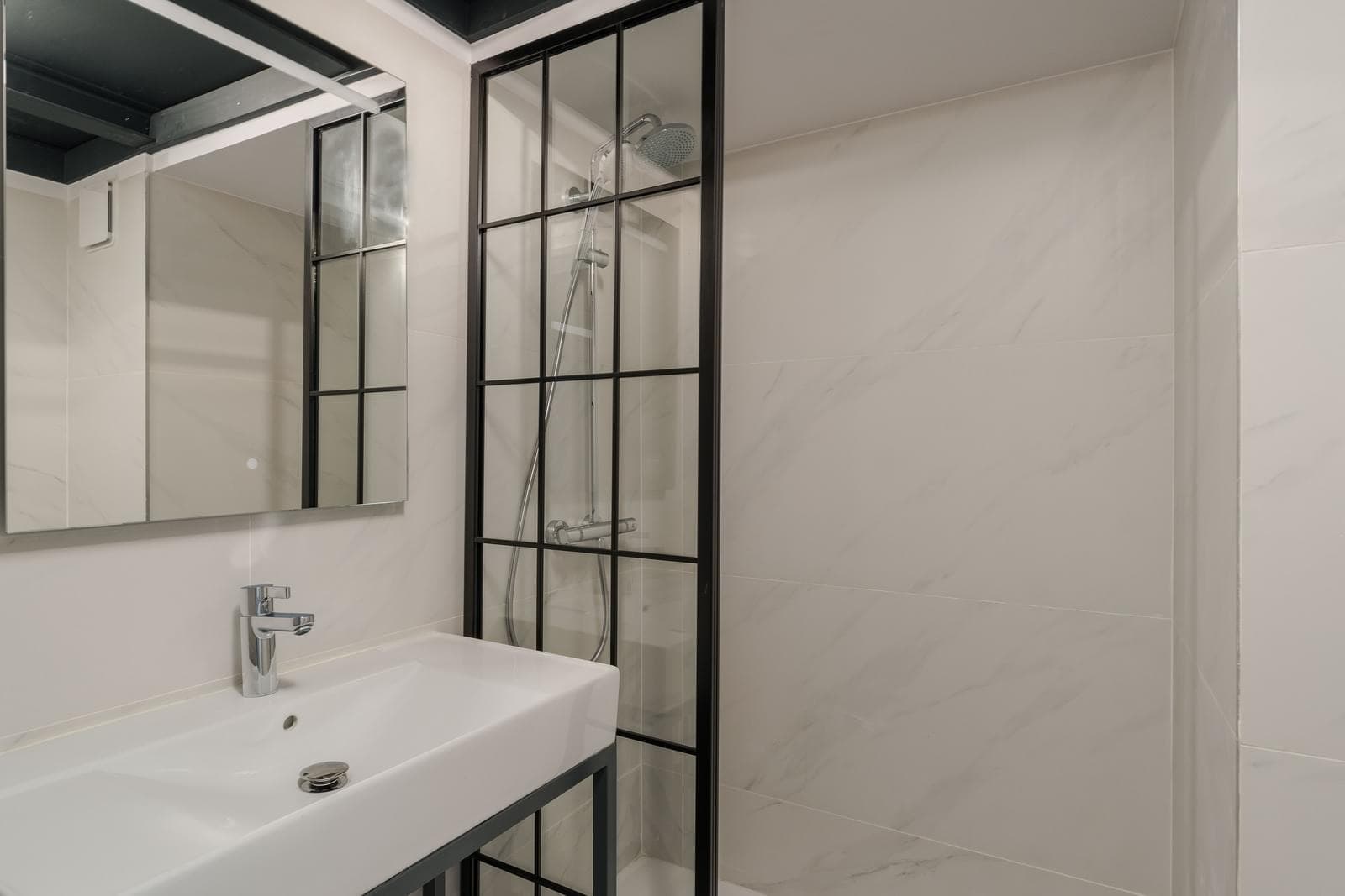 Apartamento T0 novo, Alcântara, Lisboa - Imagem 15