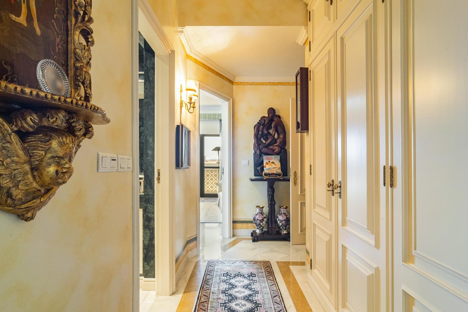 4 Bedroom Apartment with parking, Areeiro, Lisboa - Image 27