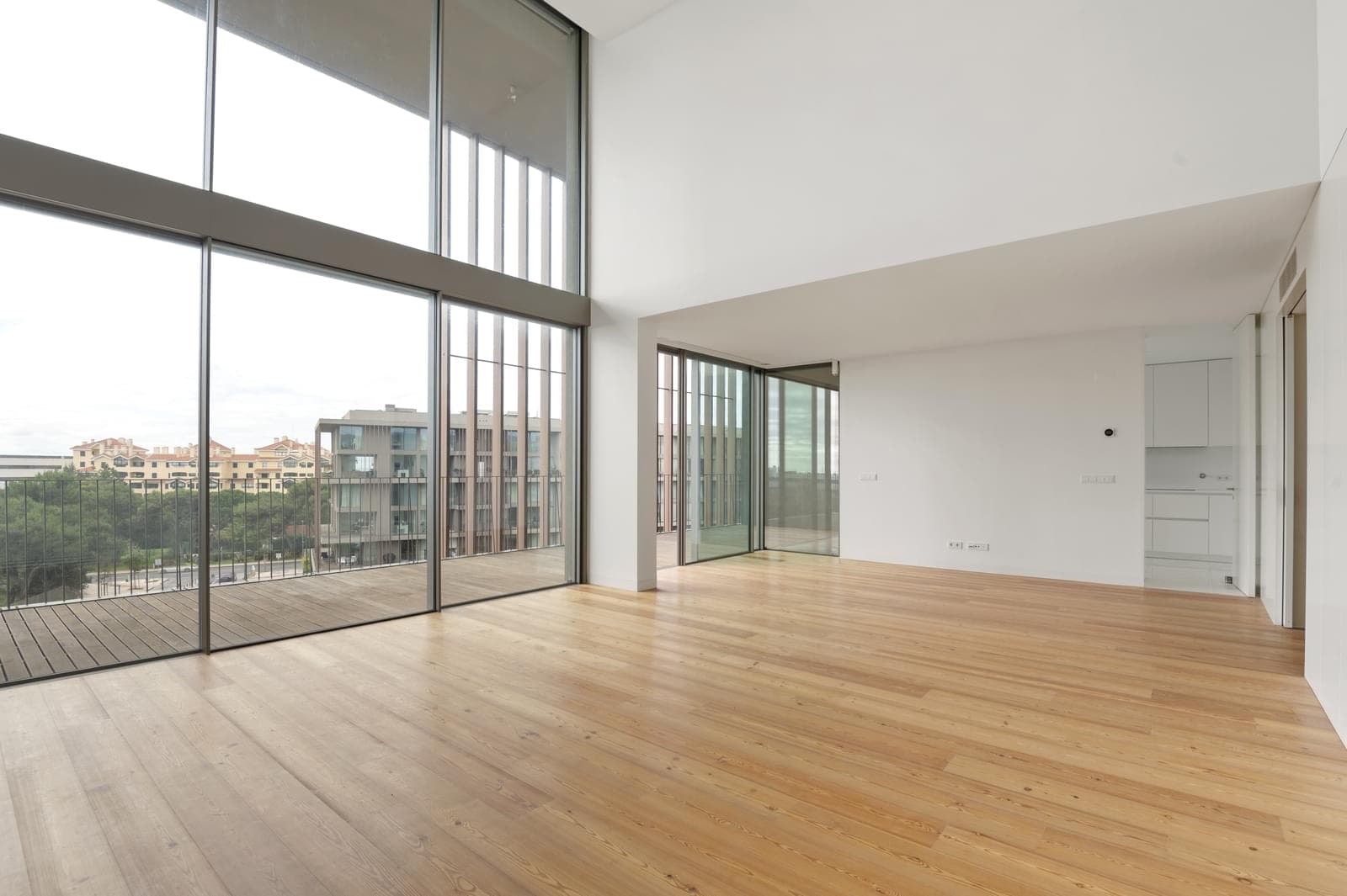 4 Bedroom Duplex with swimming pool, Gandarinha, Cascais - Image 5