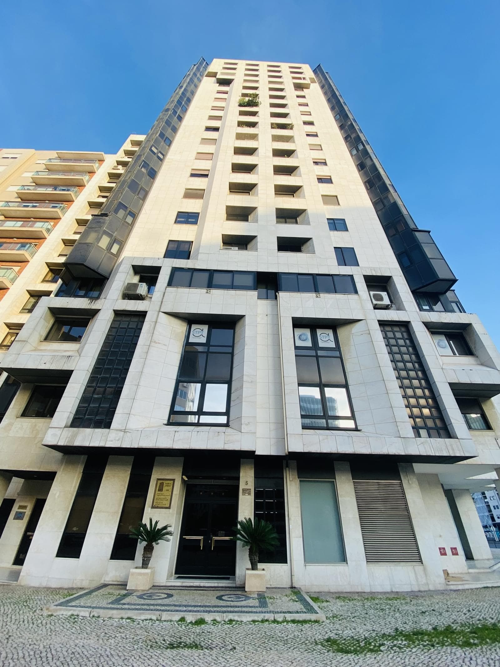 Apartamento T3 com vista, Areeiro, Lisboa - Imagem 13