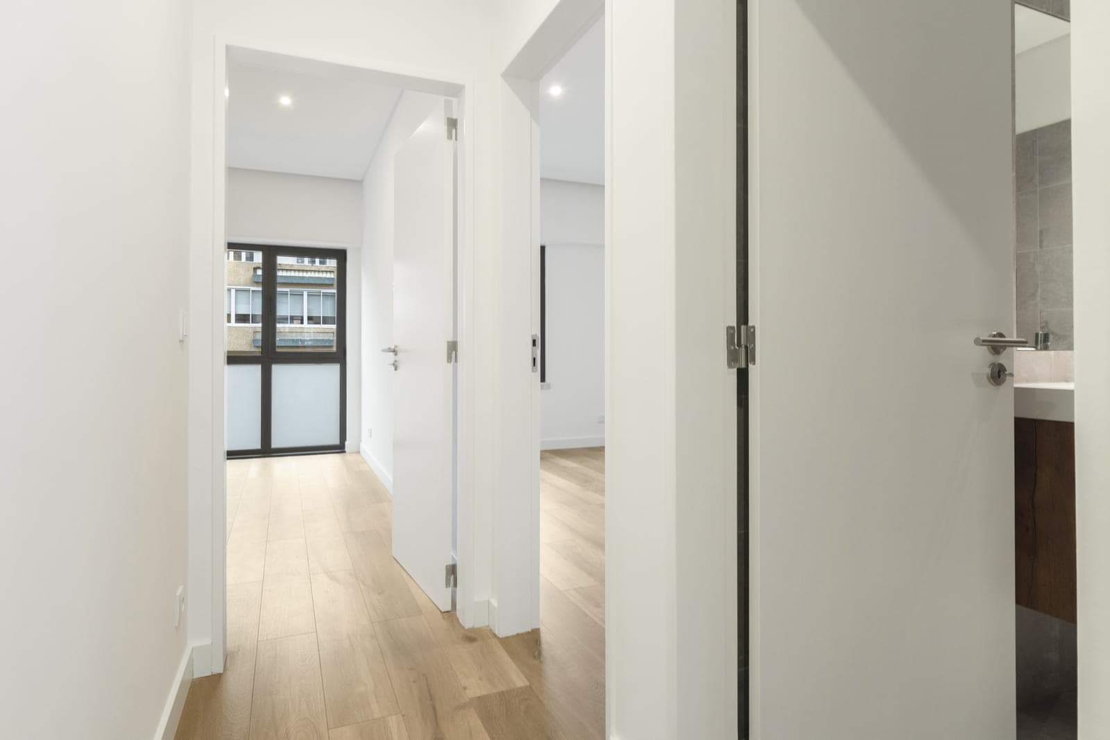 Apartamento T3 com varanda, Restelo, Lisboa - Imagem 24