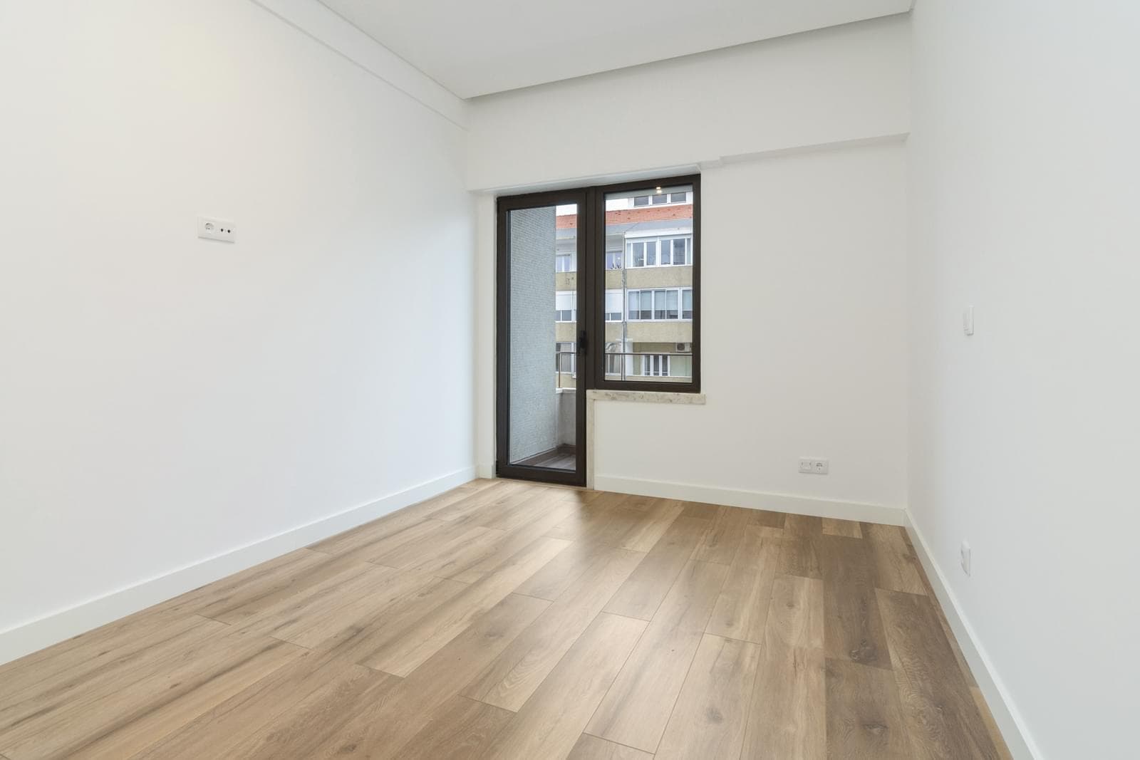 Apartamento T3 com varanda, Restelo, Lisboa - Imagem 29