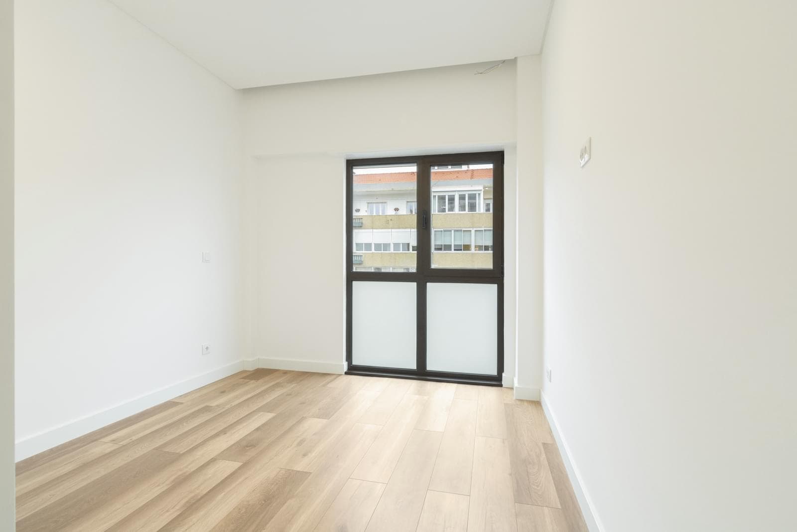Apartamento T3 com varanda, Restelo, Lisboa - Imagem 32
