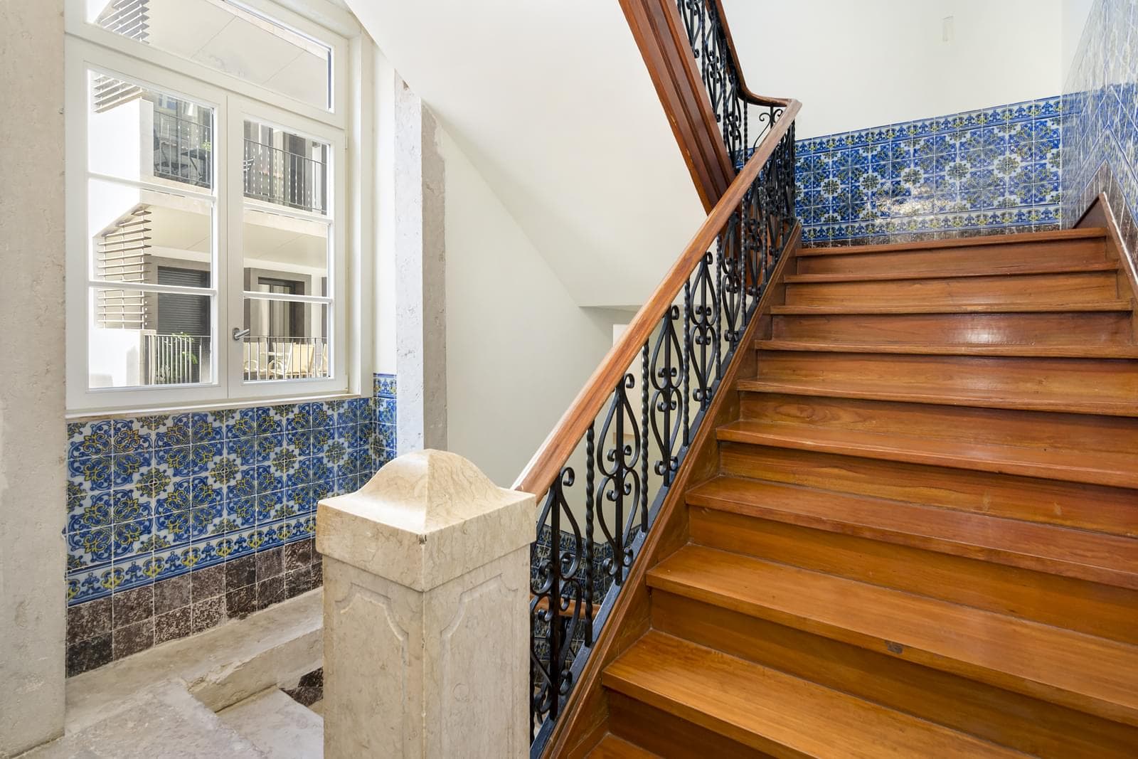 2 Bedroom Apartment new, Chiado, Lisboa - Image 23