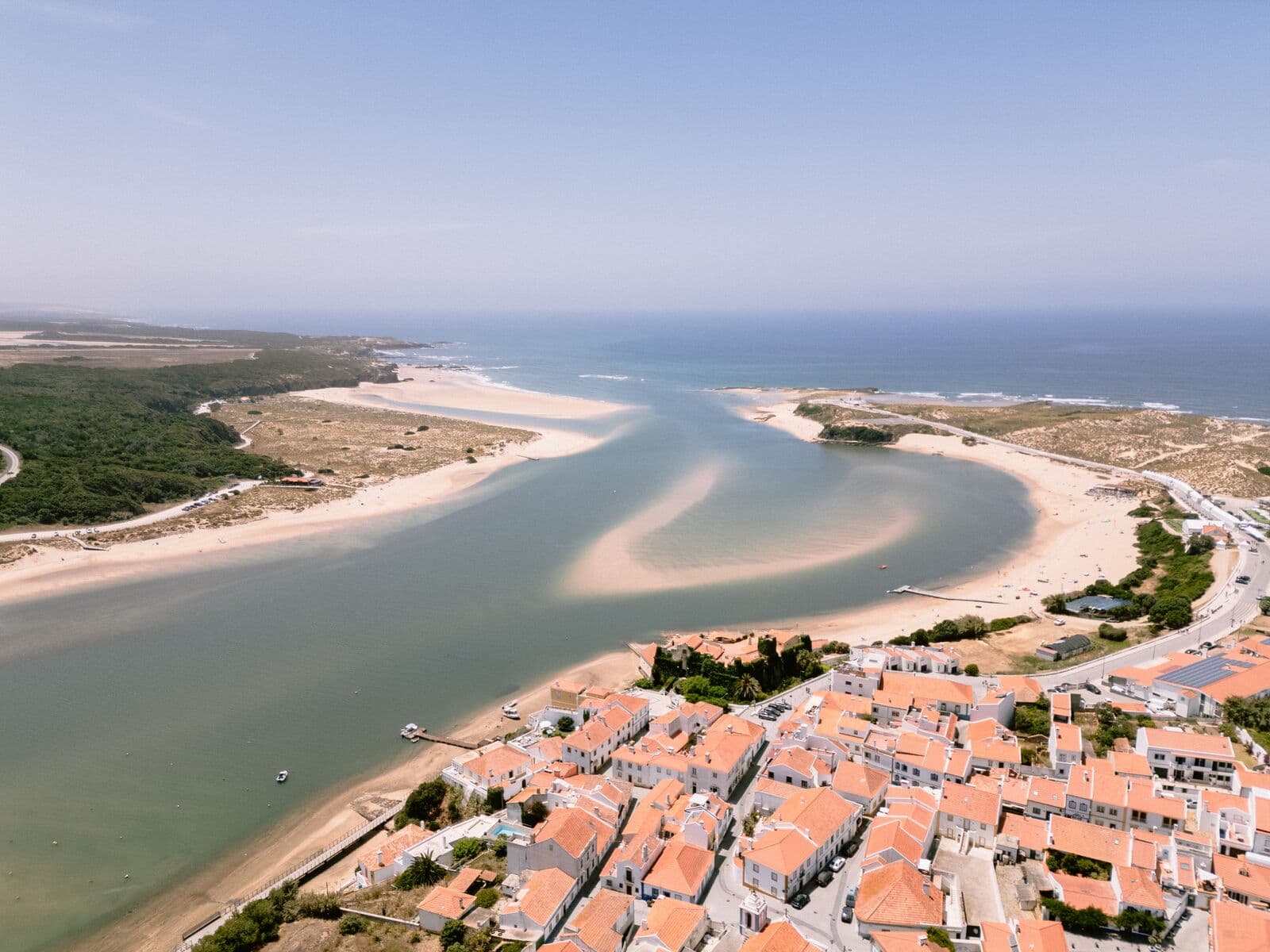 5 Bedroom Terraced house with a view, Milfontes, Odemira - Image 15