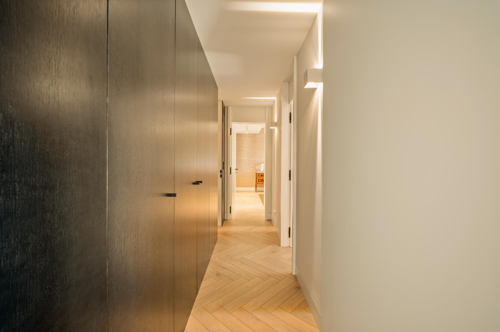 4 Bedroom House with garden, Cascais - Image 37