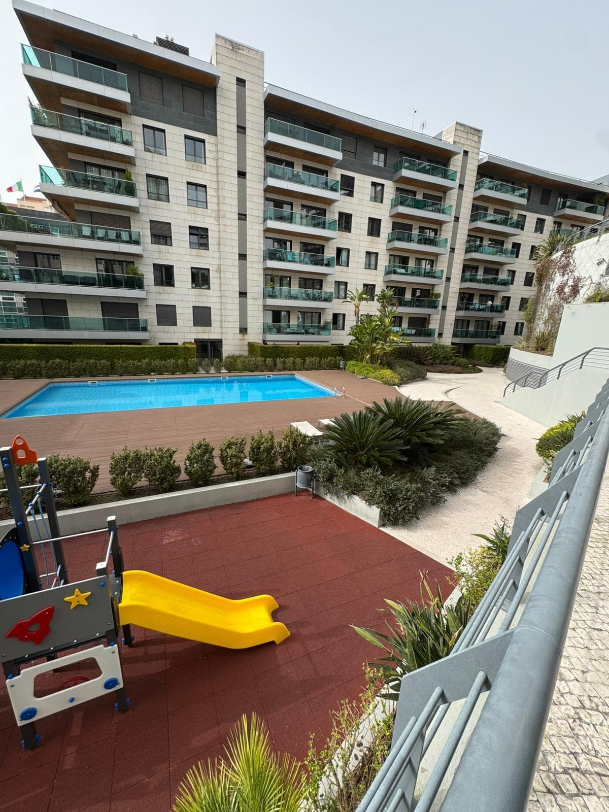 Apartamento T4 com estacionamento, Infante Santo (Prazeres), Lisboa - Imagem 29