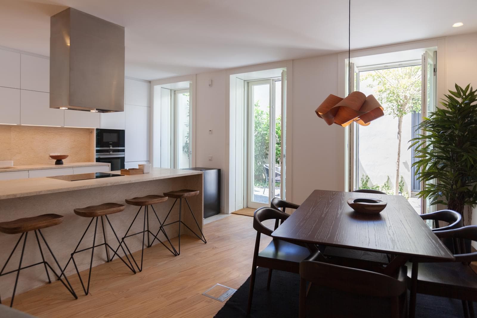 Apartamento T2 com piscina, Avenida da Liberdade, Lisboa - Imagem 1