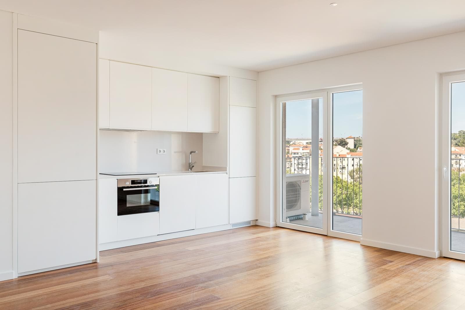 Apartamento T3 com estacionamento, Estrela, Lisboa - Imagem 1