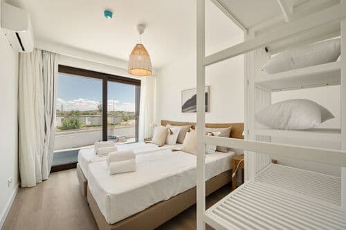 PF35150 - 2 Bedroom Apartment with swimming pool, Porto Covo, Sines - Image 13