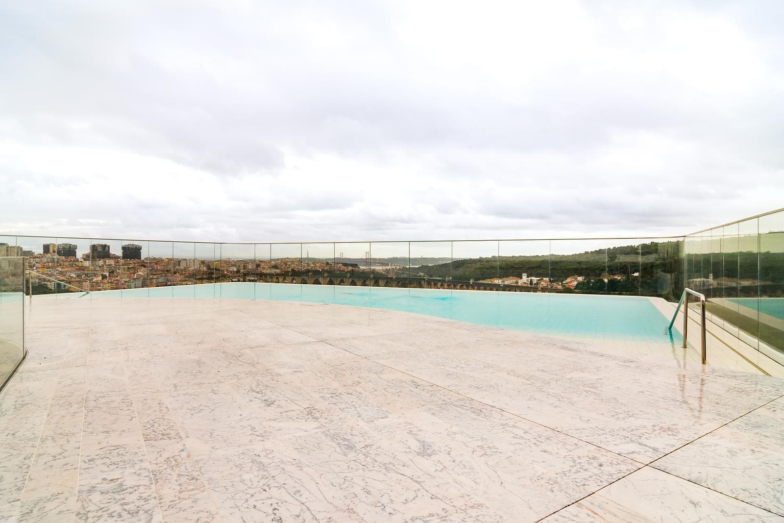 Apartamento T1 com piscina, Campolide, Lisboa - Imagem 52