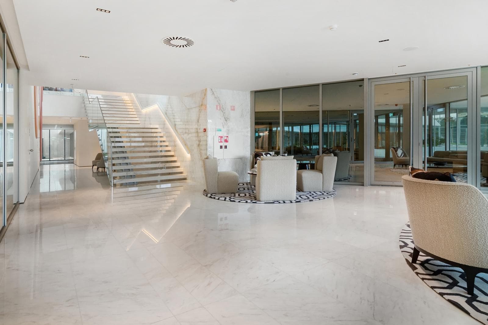 Apartamento T1 com piscina, Campolide, Lisboa - Imagem 51
