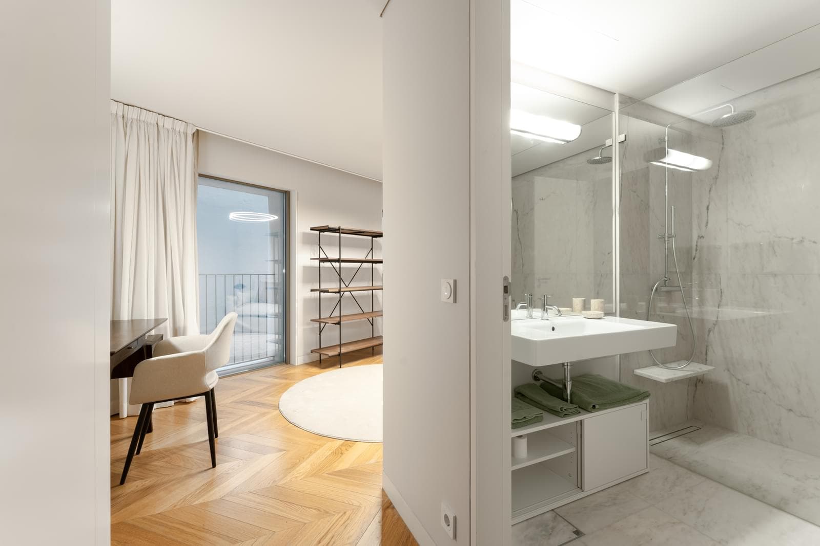 2 Bedroom Apartment with parking, Avenida da Liberdade, Lisboa - Image 26