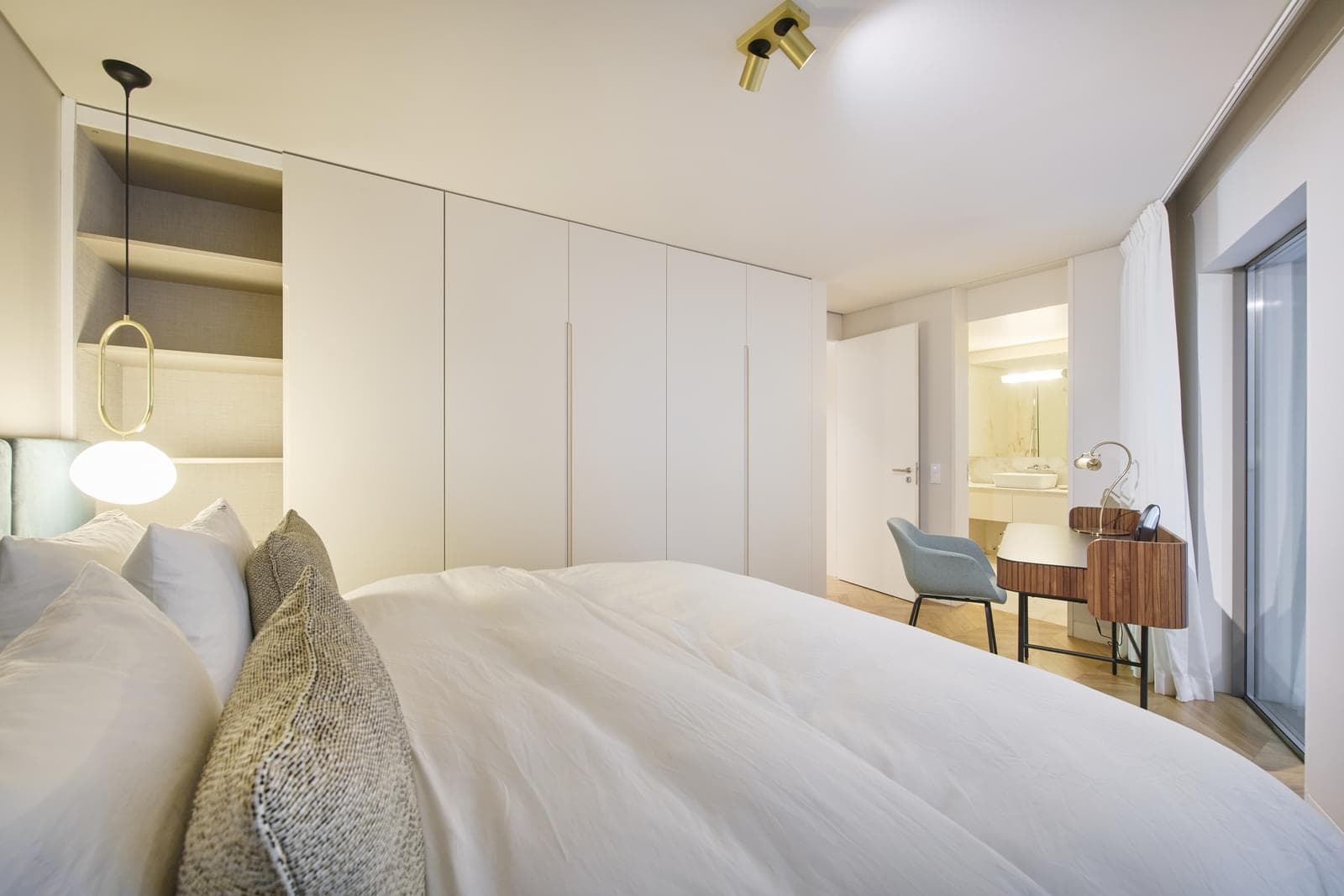 2 Bedroom Apartment with parking, Avenida da Liberdade, Lisboa - Image 33