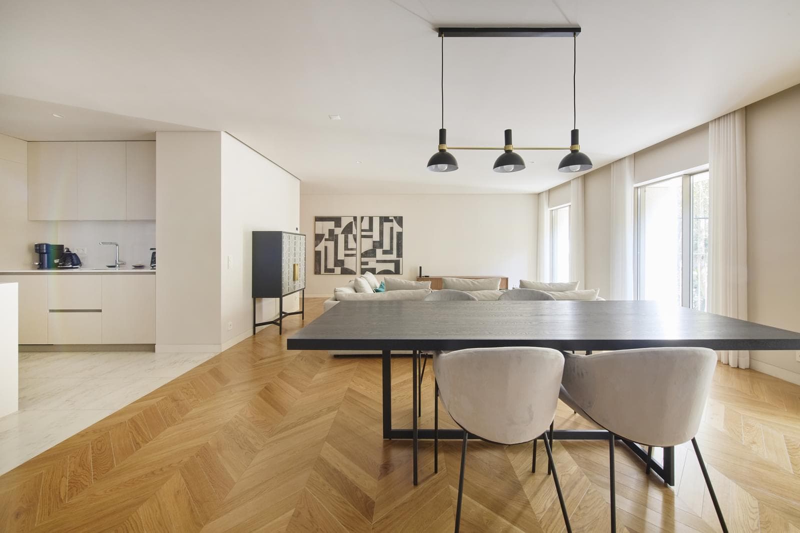 2 Bedroom Apartment with parking, Avenida da Liberdade, Lisboa - Image 14