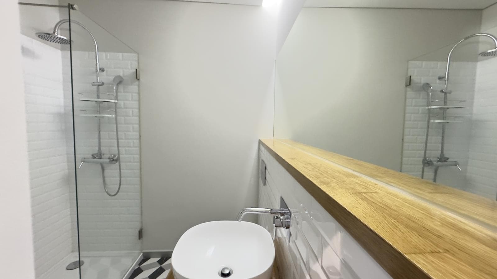 Duplex T2 com vista, Baixa, Lisboa - Imagem 38