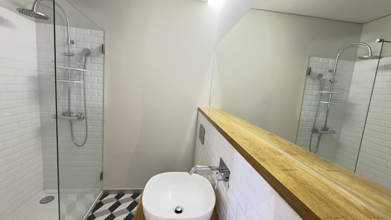 Duplex T2 com vista, Baixa, Lisboa - Imagem 37