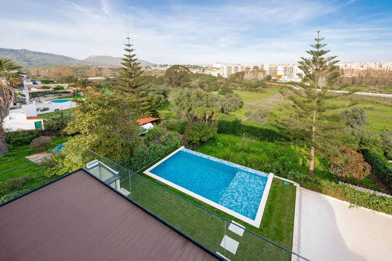 Maison normal 8 + 2 pièces avec parking, Setubal - Image 7