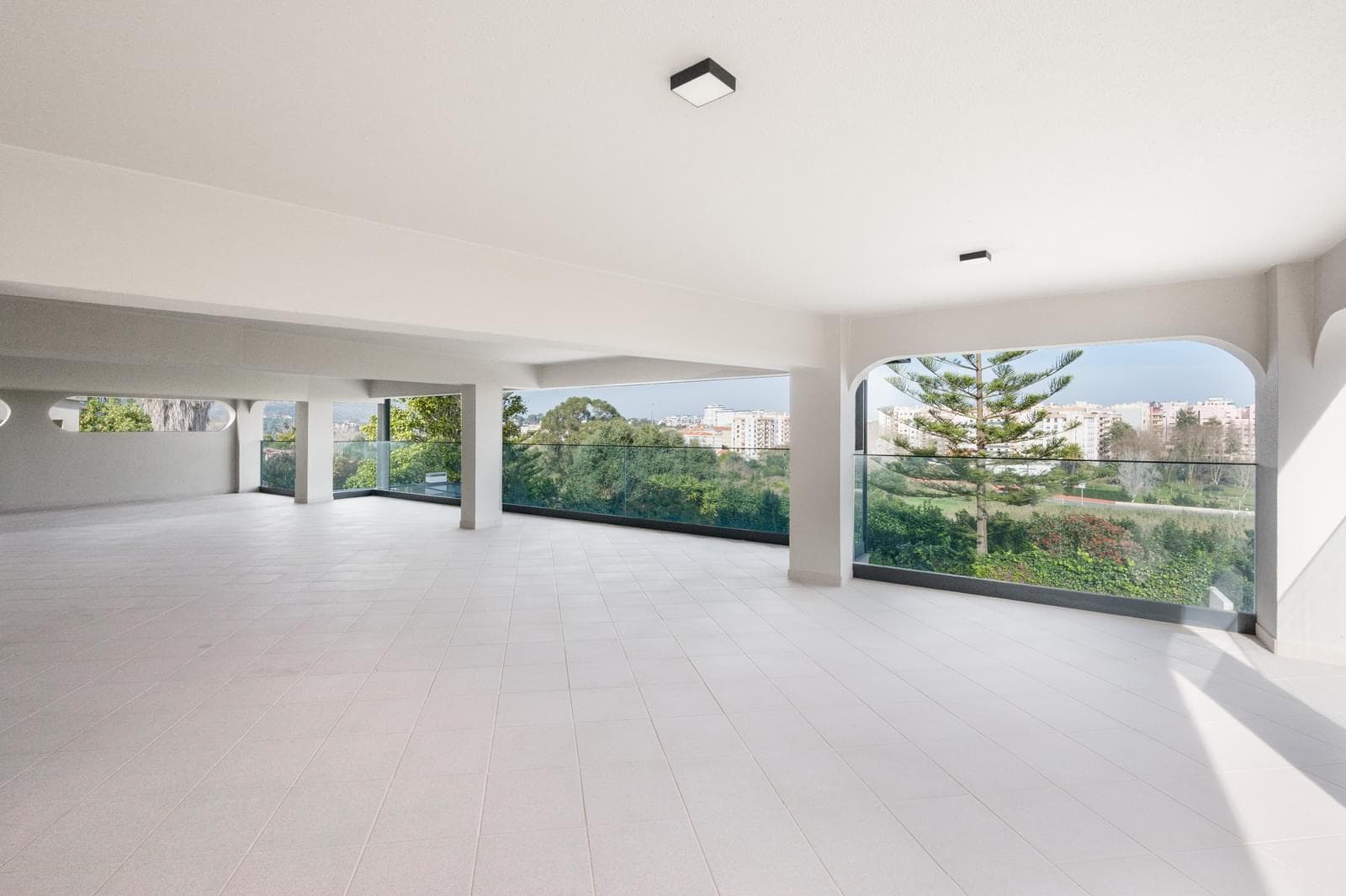 Maison normal 8 + 2 pièces avec parking, Setubal - Image 13