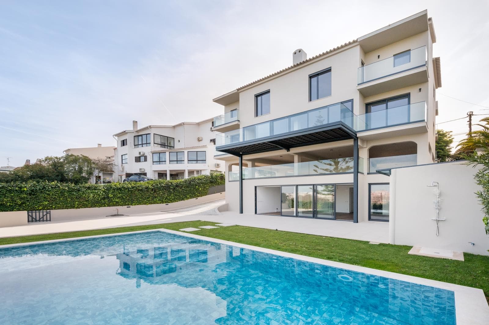 Maison normal 8 + 2 pièces avec parking, Setubal - Image 16