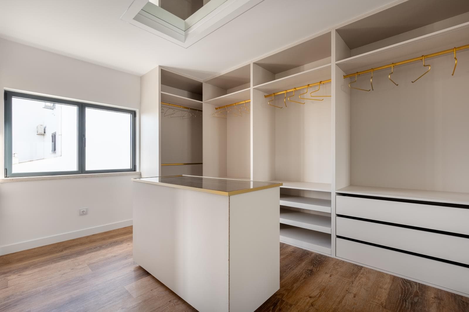Maison normal 8 + 2 pièces avec parking, Setubal - Image 38