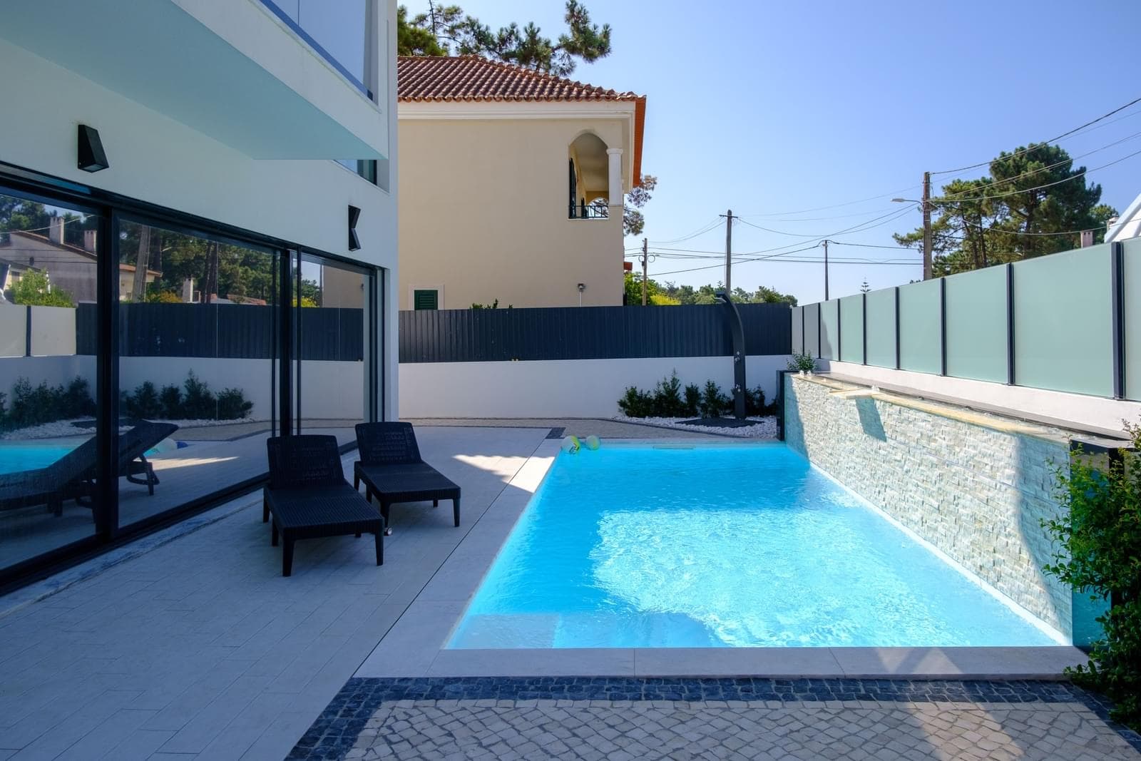Maison isolée 5 pièces avec piscine, Aroeira, Almada - Image 6
