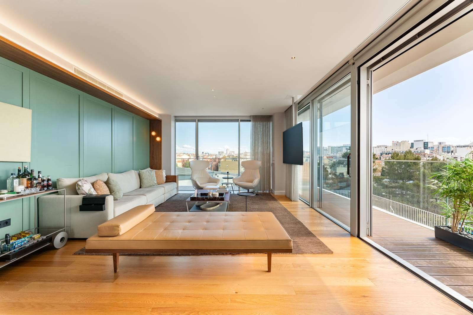 Apartamento T4 com estacionamento, Sete Rios, Lisboa - Imagem 5