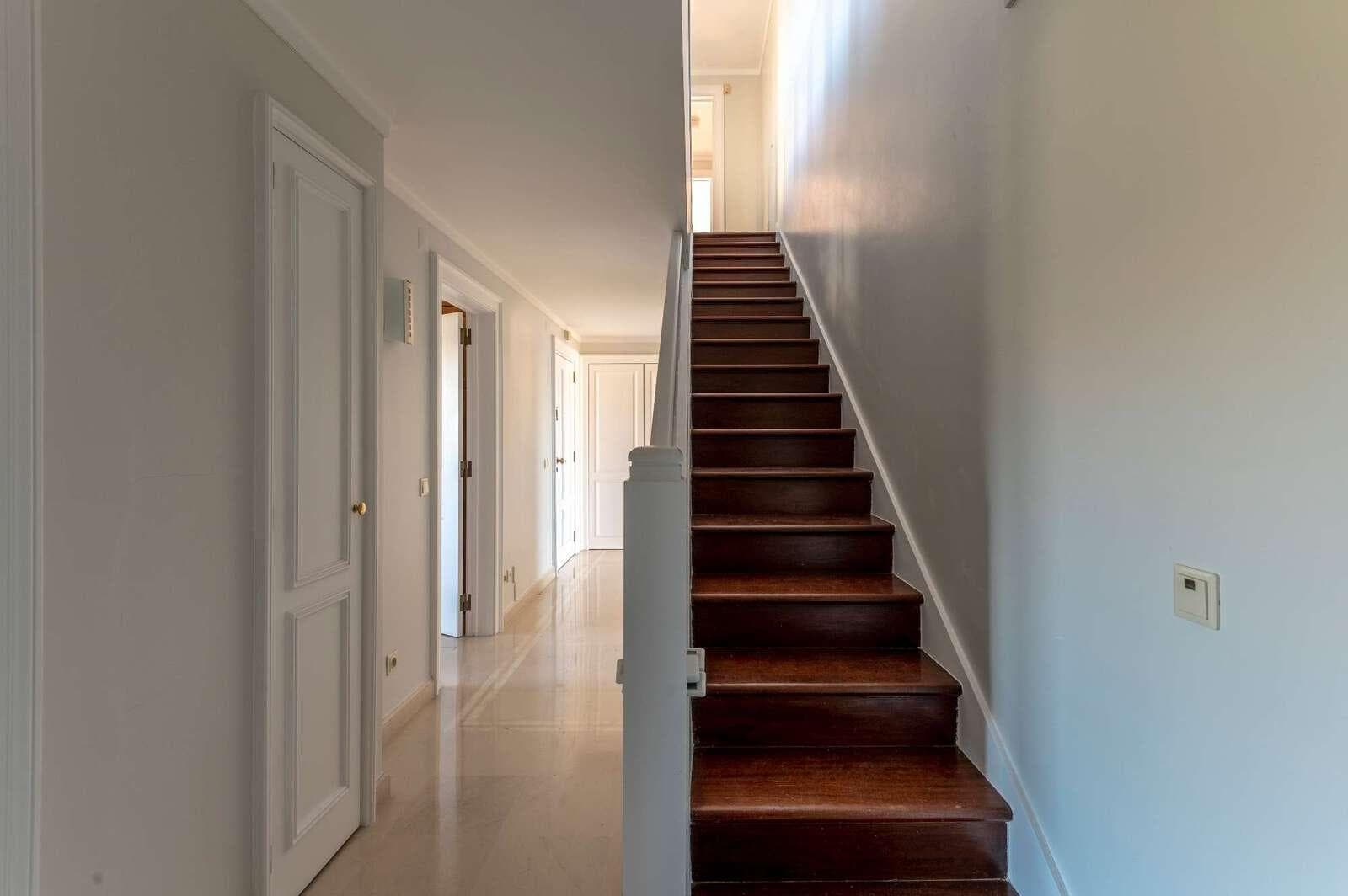 3 Bedroom Apartment with garden, Gandarinha, Cascais - Image 25