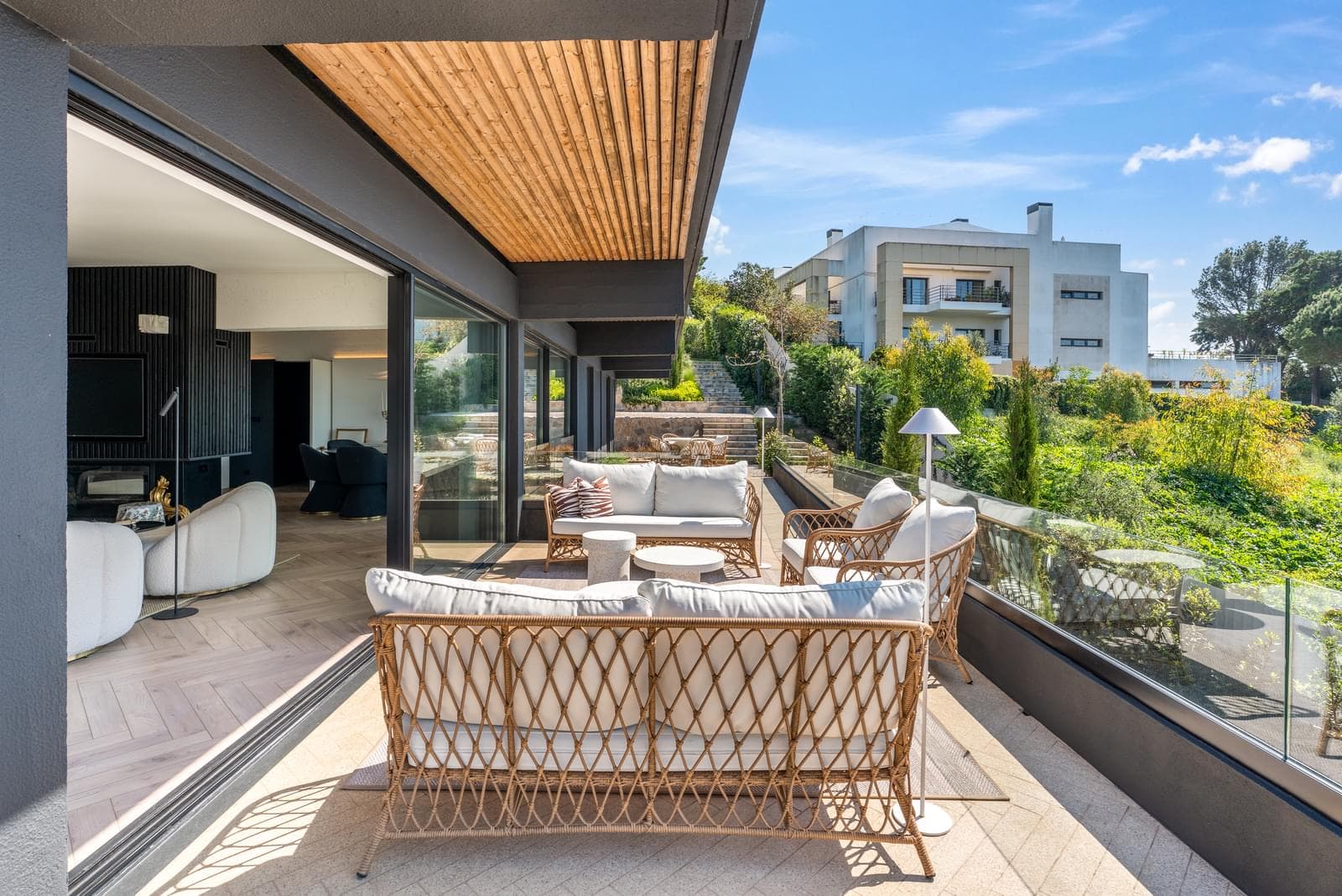 4 Bedroom House with garden, Cascais - Image 16