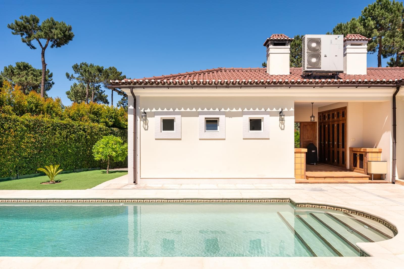 Moradia T5 + 5 com piscina, Aroeira, Almada - Imagem 3