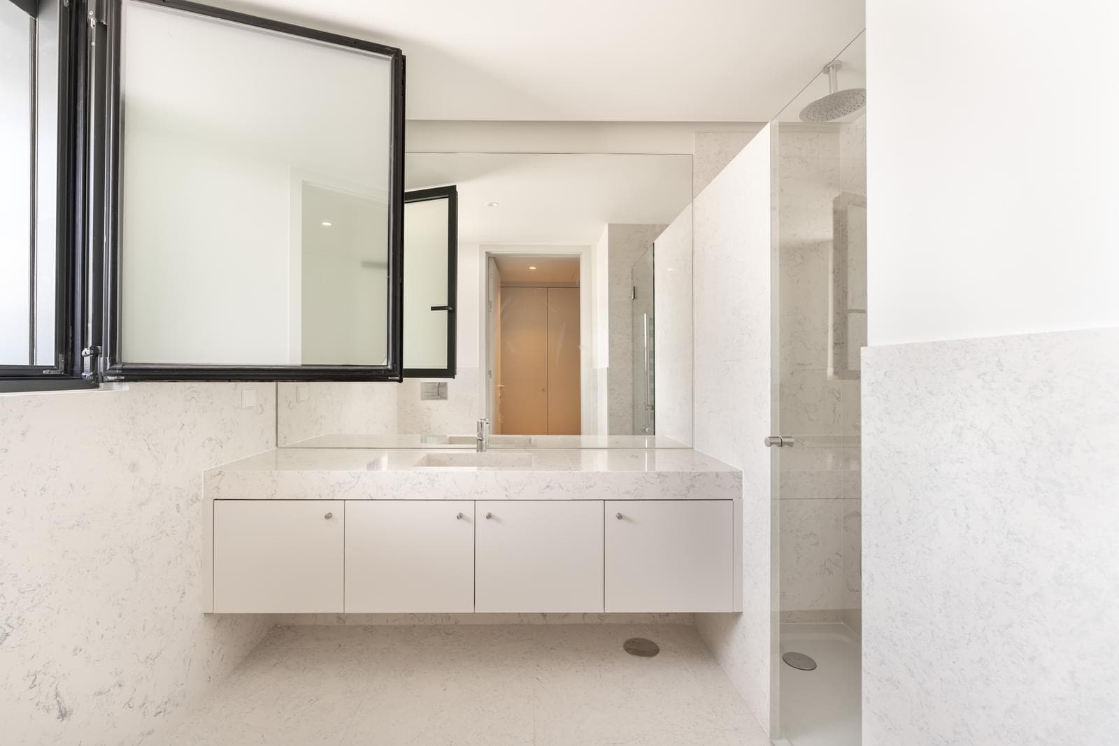 Apartamento T2 com piscina, Parque das Nações, Lisboa - Imagem 23