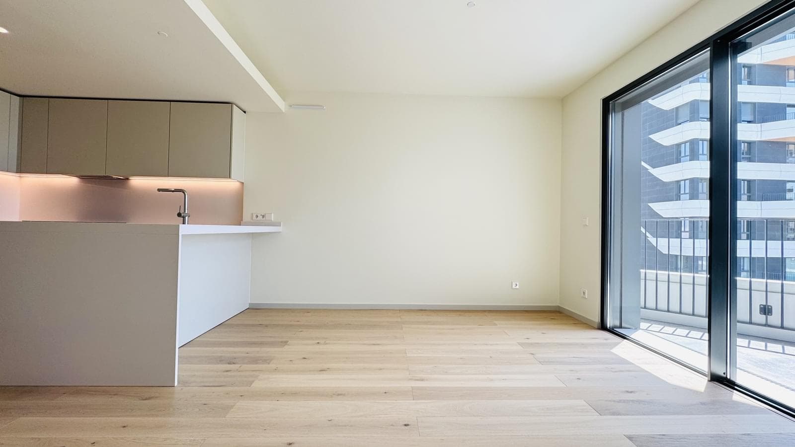 Apartamento T1 com jardim, Parque das Nações, Lisboa - Imagem 28