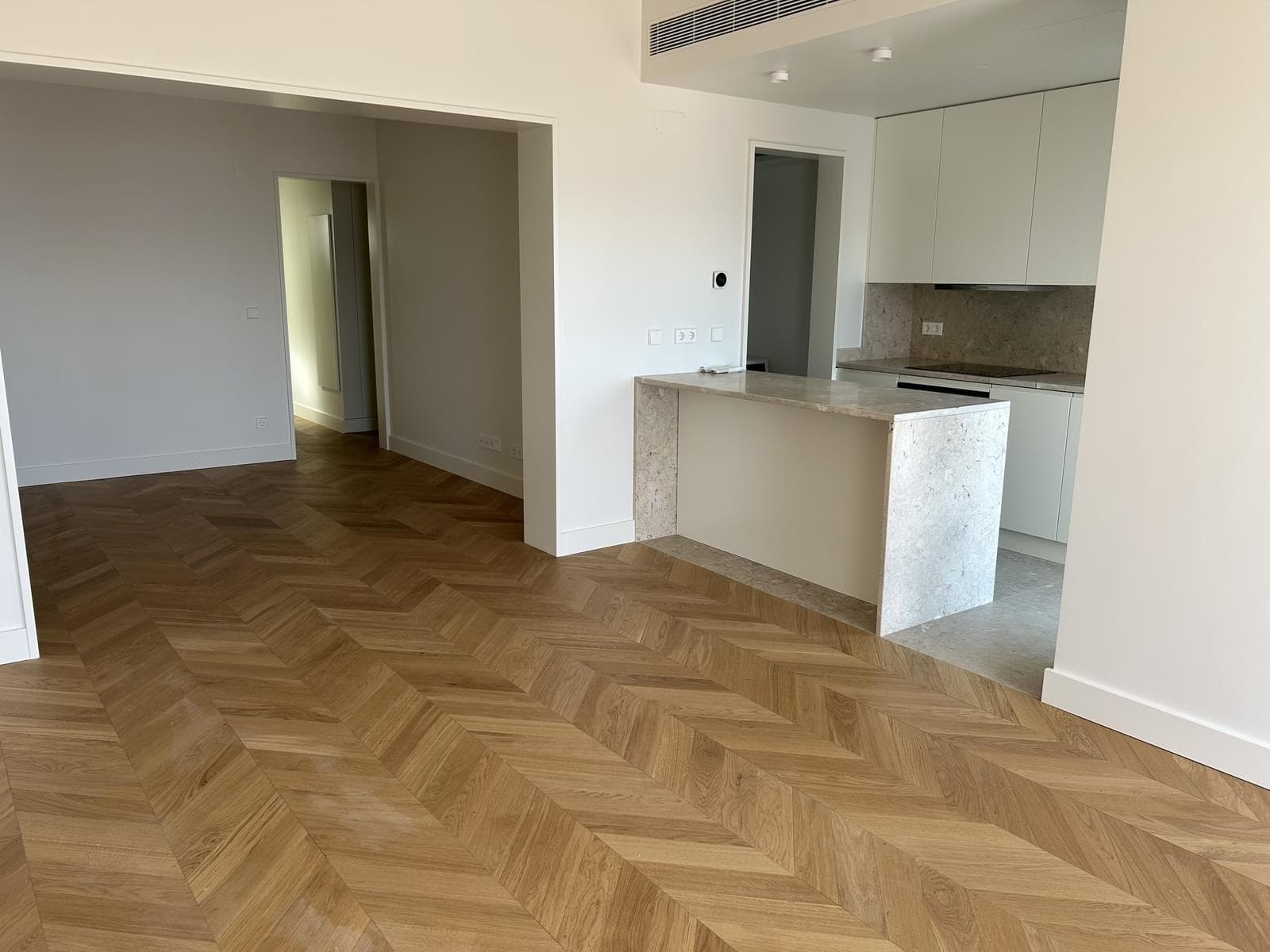 2 Bedroom Apartment with a view, Chiado, Lisboa - Image 18