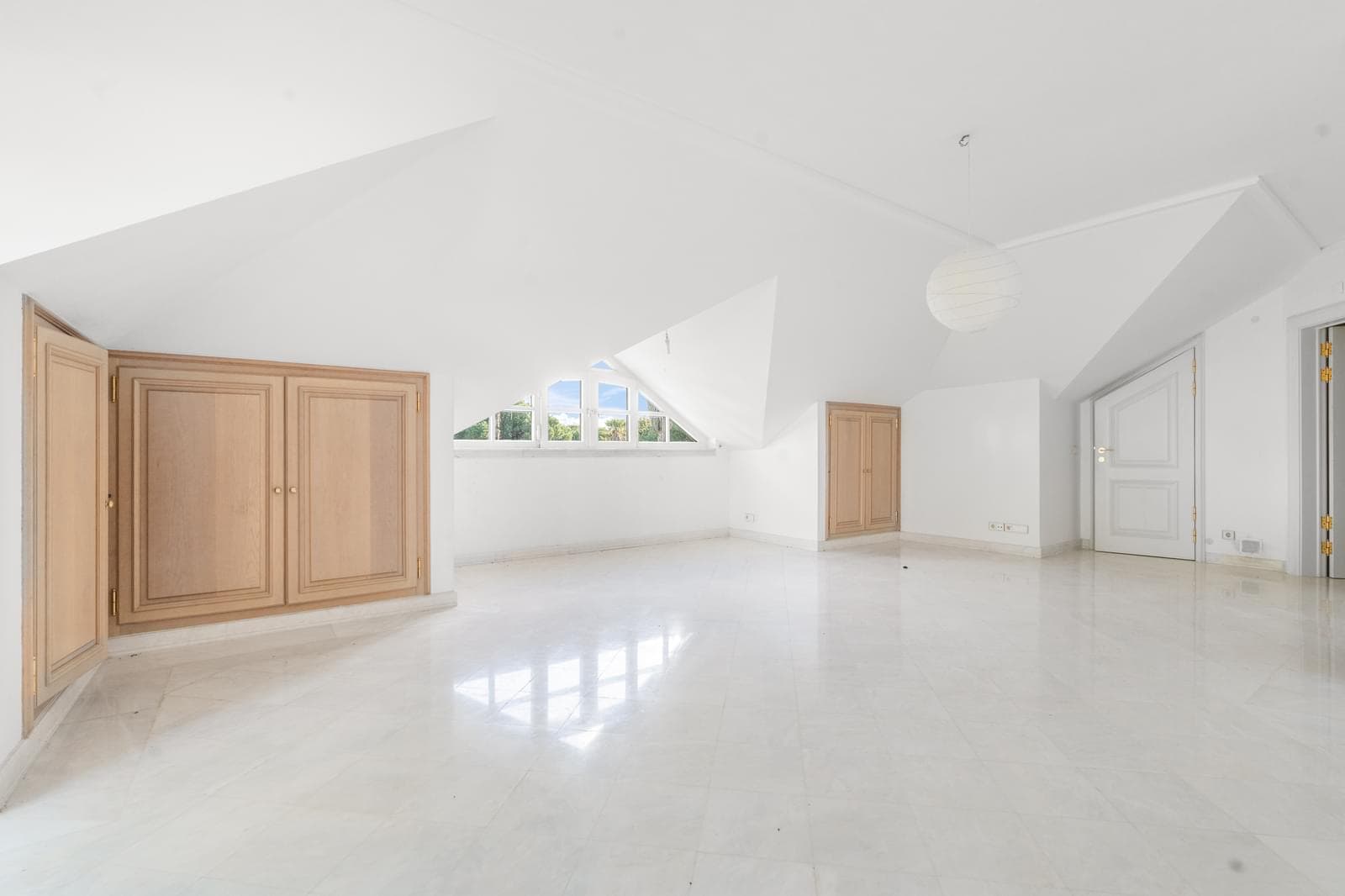 Moradia Isolada T9 com piscina, Guia, Cascais - Imagem 44