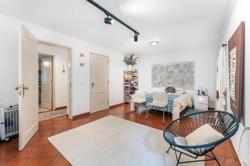 PF41047 - 5 Bedroom House with garden, Monte Estoril, Cascais - Image 35