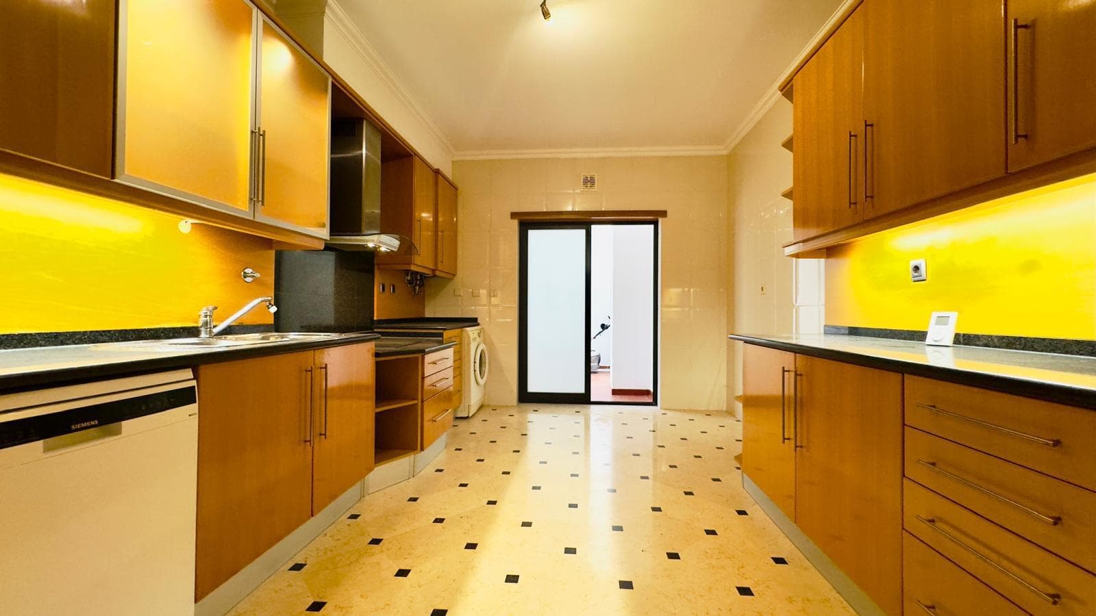 Apartamento T3 com jardim, Belas Clube de Campo, Sintra - Imagem 39