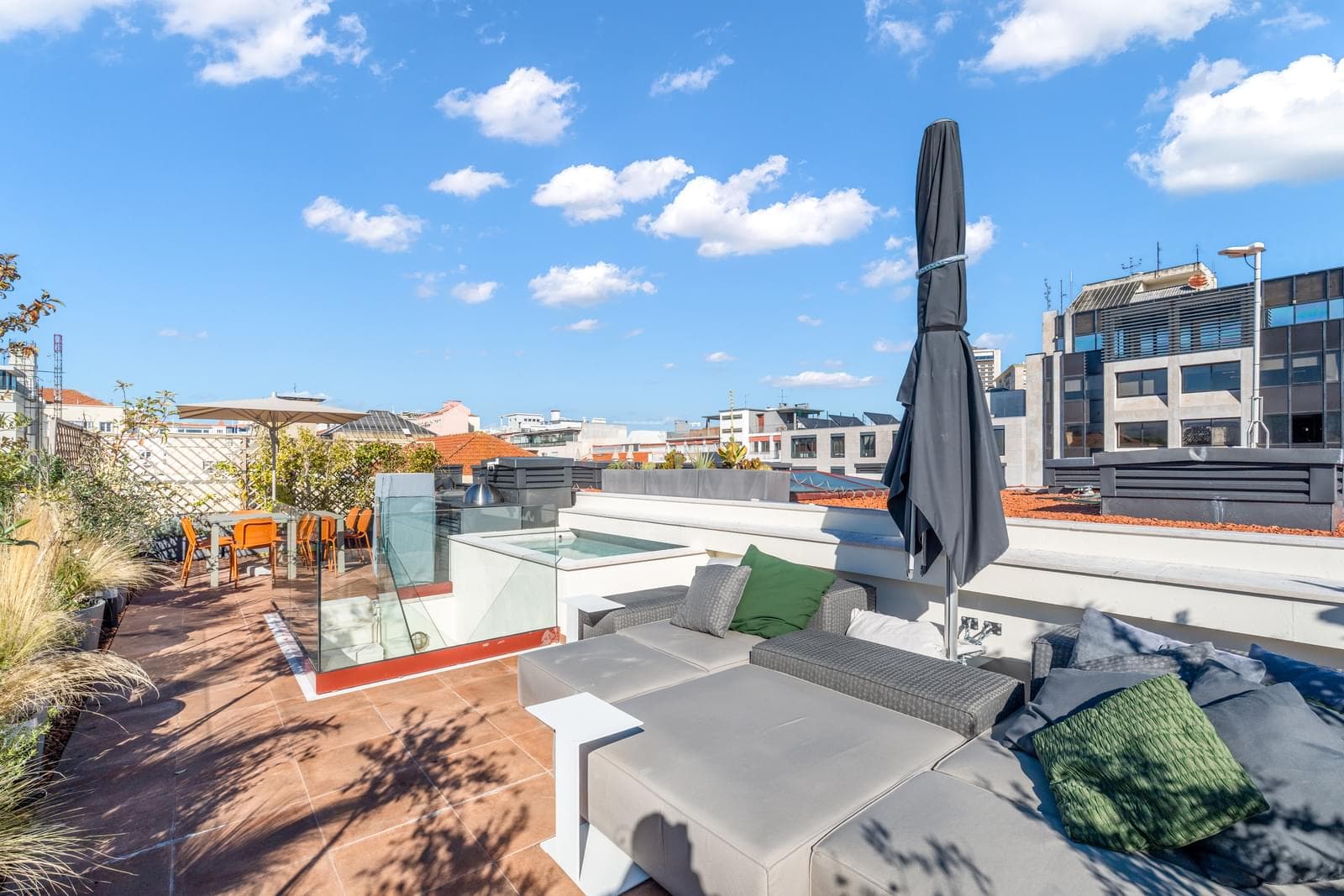 Appartement 5 pièces avec piscine, Avenidas Novas, Lisboa - Image 2