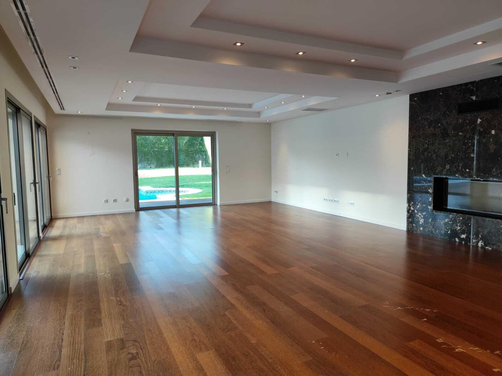 6 Bedroom House with swimming pool, Quinta da Beloura, Sintra - Image 10
