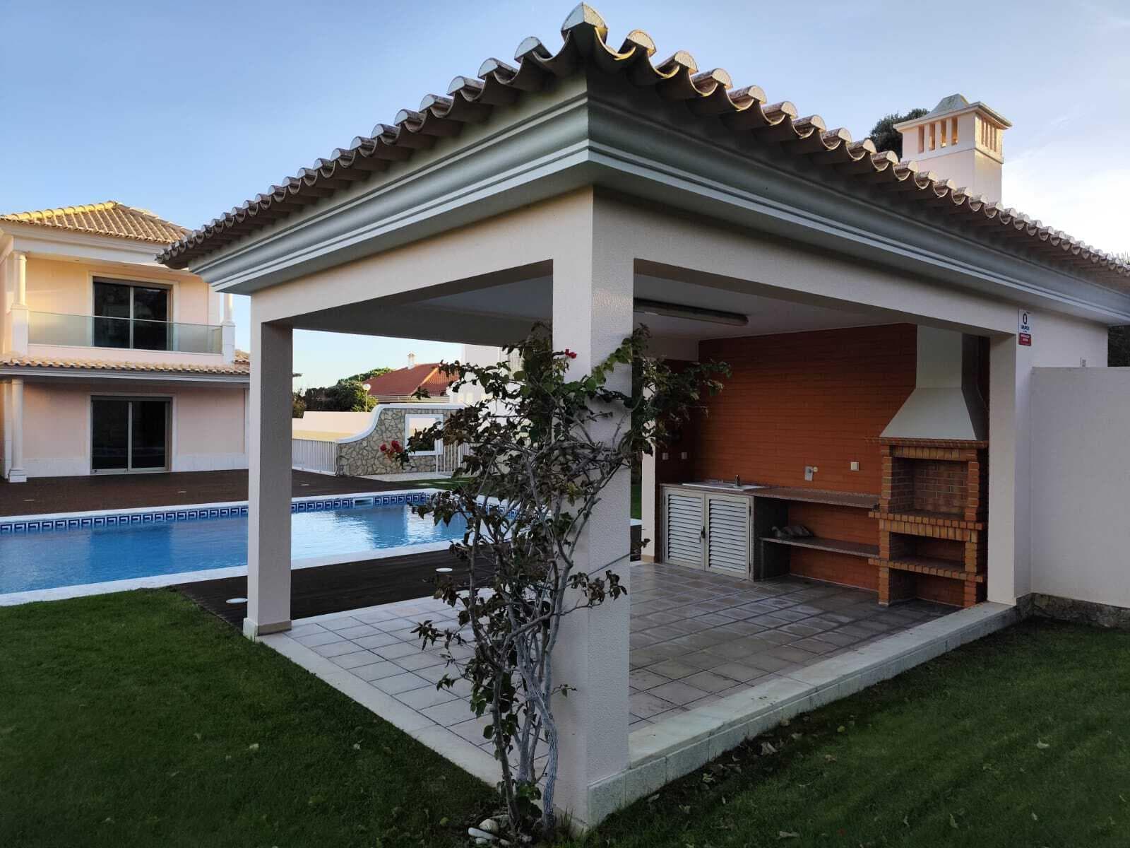6 Bedroom House with swimming pool, Quinta da Beloura, Sintra - Image 5