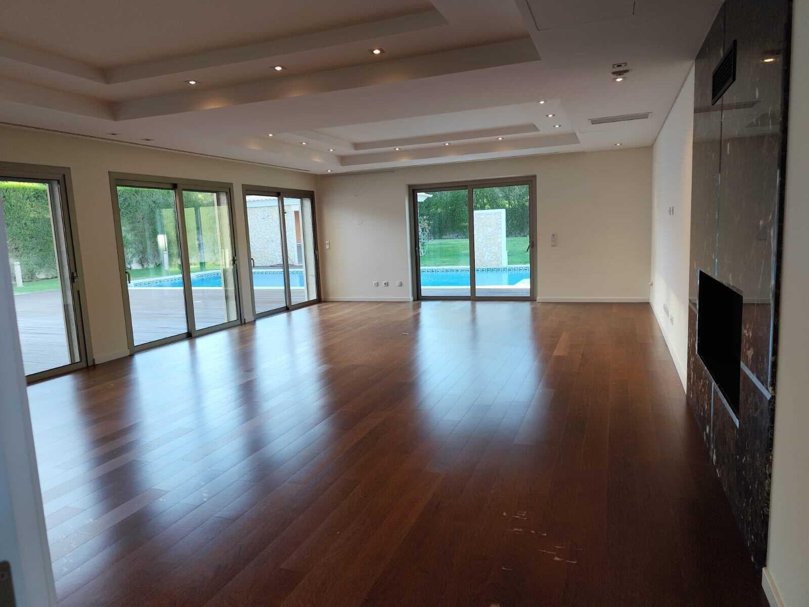 6 Bedroom House with swimming pool, Quinta da Beloura, Sintra - Image 9