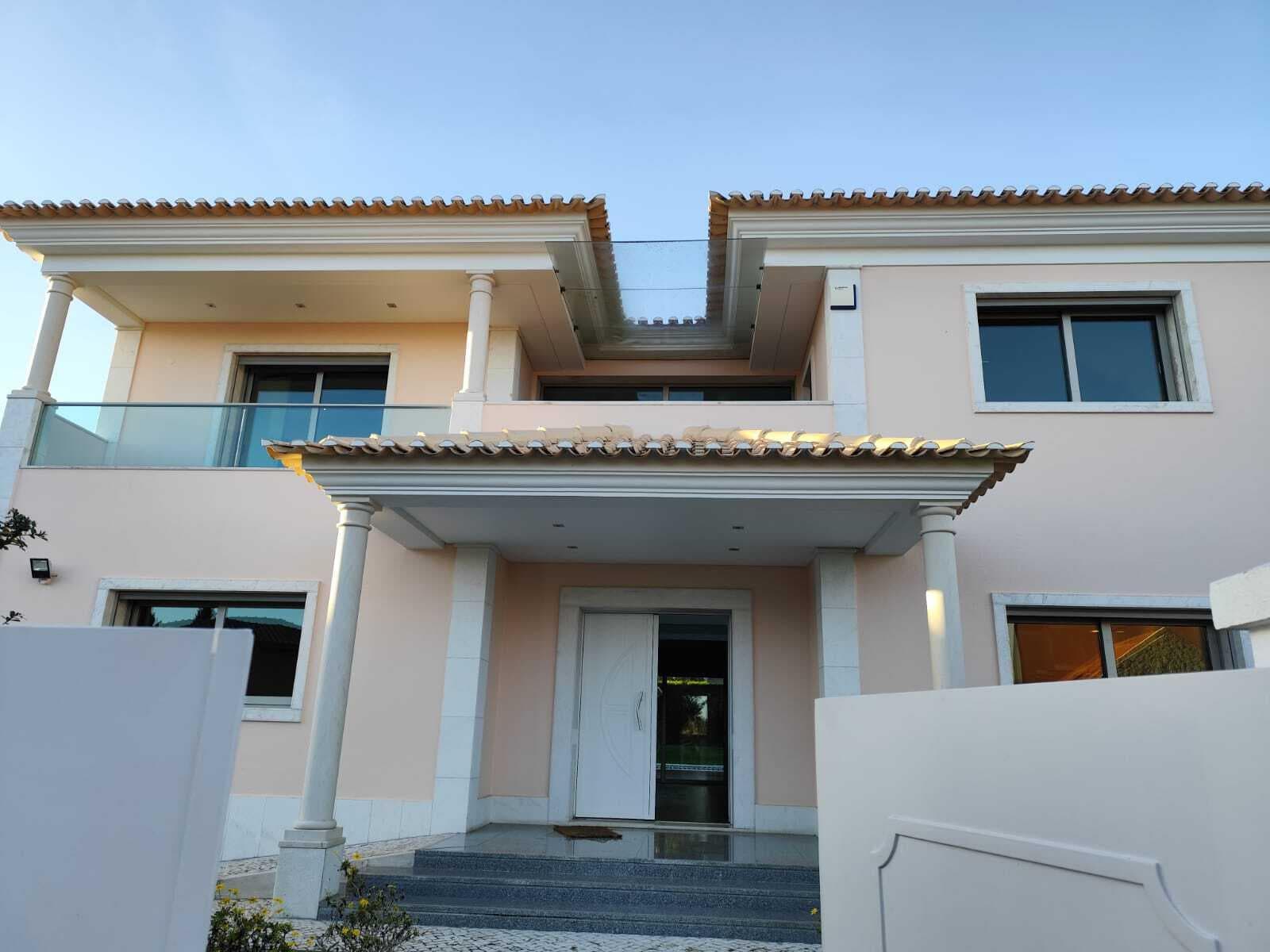 6 Bedroom House with swimming pool, Quinta da Beloura, Sintra - Image 6